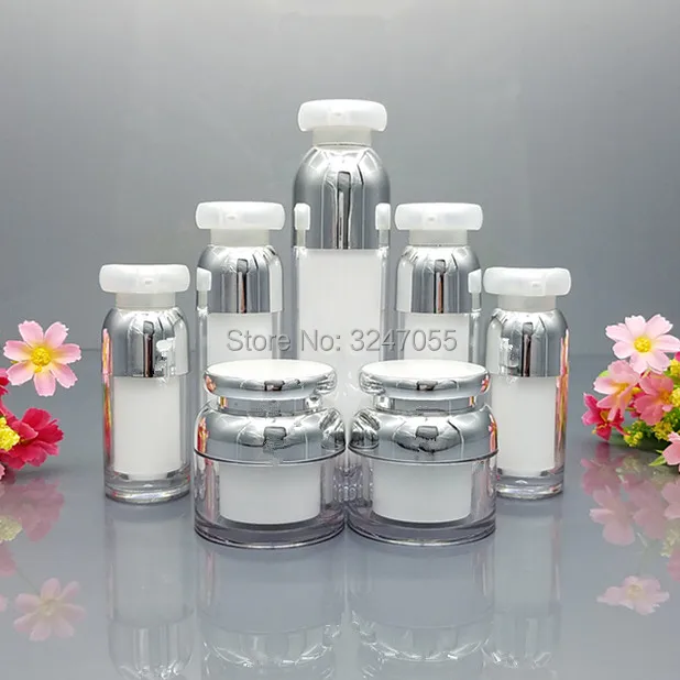 Белая безвоздушная элегантная пустая бутылка с насосом для лосьона 15 мл 30 50