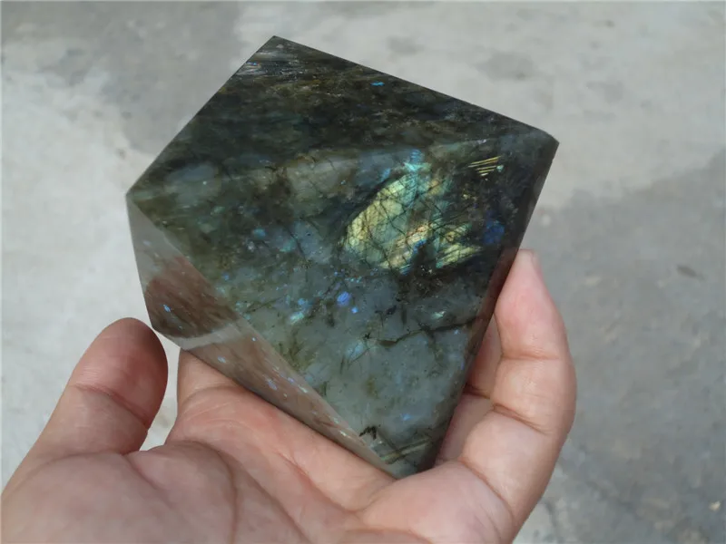 

460 Natural Golden labradorite Quartz Crystal Pyramid Healing China PT1099