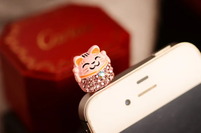 Lucky Cat дизайн милый мультфильм Стиль Пылезащитная заглушка Аксессуары для мобильных телефонов для Iphone и все нормальные 3,5 мм разъем для наушников