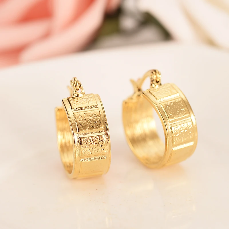 Gold Girls big Round Circles Huggies Hoop Earrings For Kids Children Aros women girls boy jewelry african Christmas gift | Украшения и