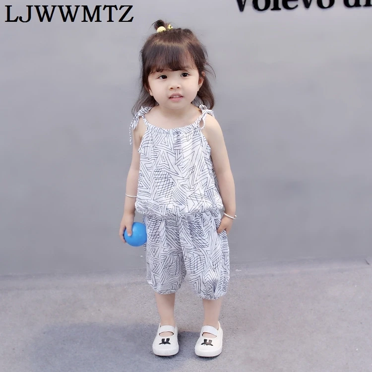 LJWWMTZ 2018 summer small and medium-sized girls geometric pattern sleeveless suit baby strap two-piece J18171 | Детская одежда и