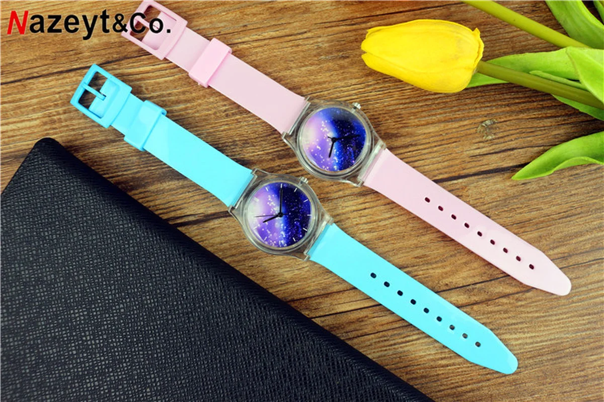 

2021 new simple girls waterproof jelly star watch children candy color quartz watch
