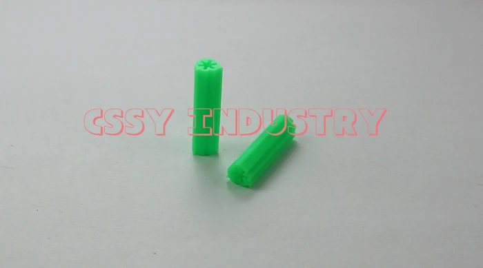 

2017 freeshipping expand nail 8x28mm plastic plug anchor PE material