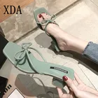 Женские вечерние шлепанцы XDA, летние шлепанцы в римском стиле на среднем каблуке, с пряжкой и бантом, C11, 2019