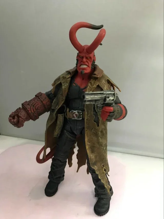 Горячая Распродажа серия комиксов Hellboy Ultimate Horns Полная коллекция углов 20 см