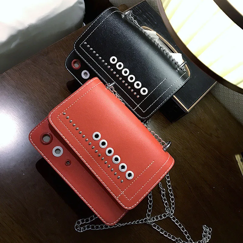 Курьерские сумки с заклепками Модные женские Clains Сумки Белый Кнопка Лето Crossbody
