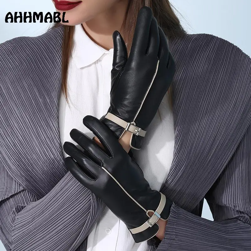 High Quality Elegant Women Leather Gloves Genuine Screen touch Gloves Autumn Spring Winter Thermal Hot Trendy Female Glove G570