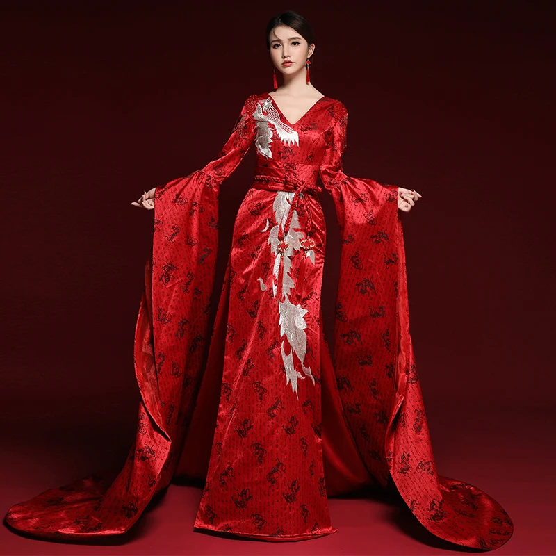 

Роскошное красное платье с вышивкой, с принтом, драматическое платье со шлейфом, платье для коронации, Азиатского двора, студийное платье королевы Виктории