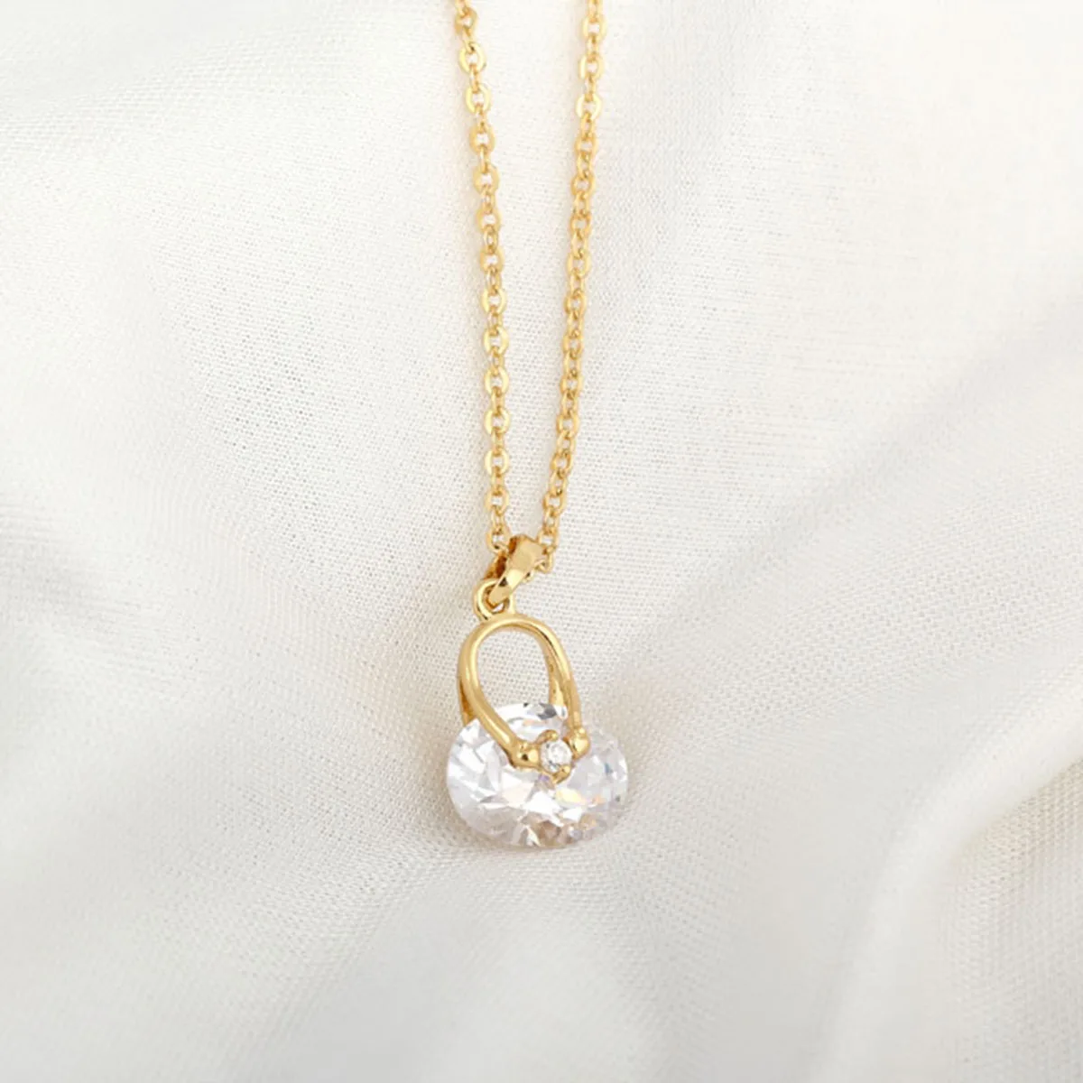 Мини сумка в форме золотой кулон ожерелье с Австрийский цирконий (белый)|Ожерелья