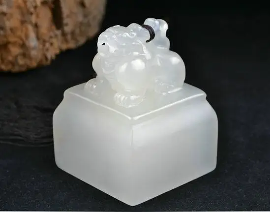 Seal carving jade stone seal boutique handmade gold name | Дом и сад