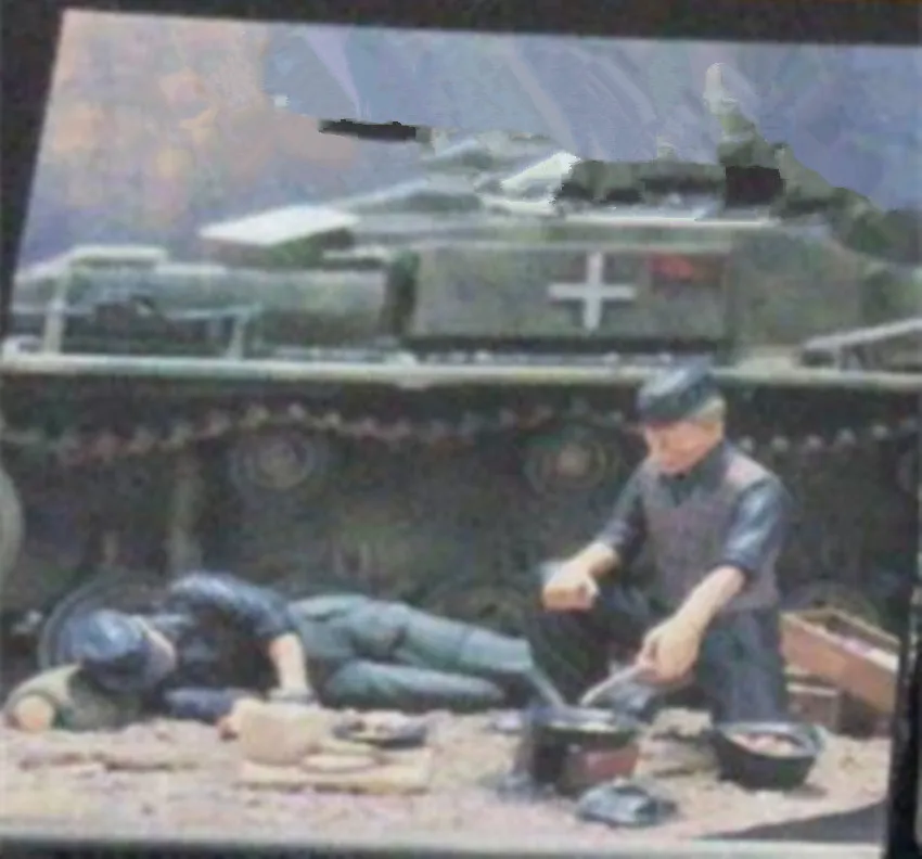 1/35 модельная фигурка из смолы комплект Неокрашенный/795 (с кухонной утварью) |