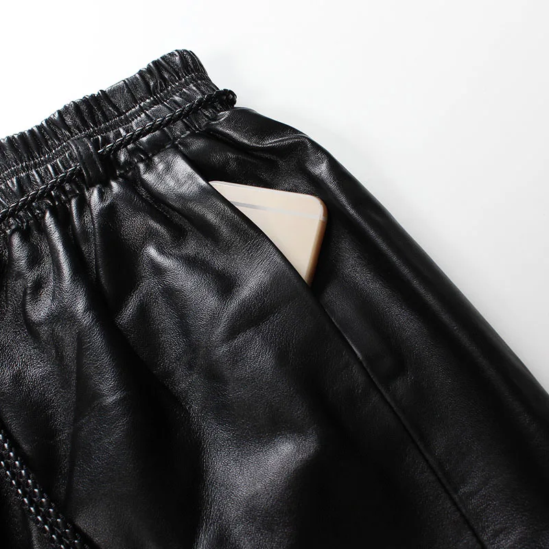 2019 Новые поступления шорты женские черные из натуральной кожи свободные с