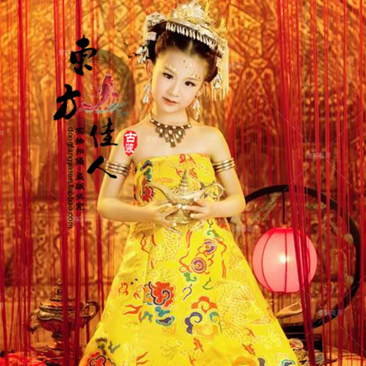 Желтый нежный атласный костюм для девочки Little Mizang фотосъемки ханьфу маленькой