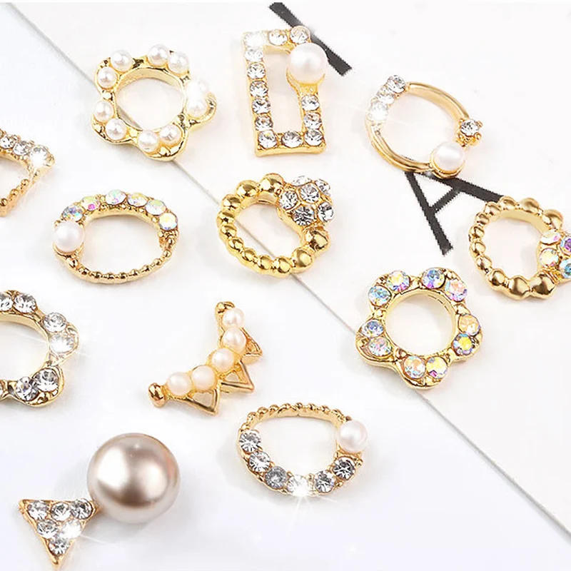 

5 pcs/pack Charm Nail Art Rhinestone Decorations Metal Alloy Shiny Crystal Jewelry Different Kinds Of 3D Manicure Accessories