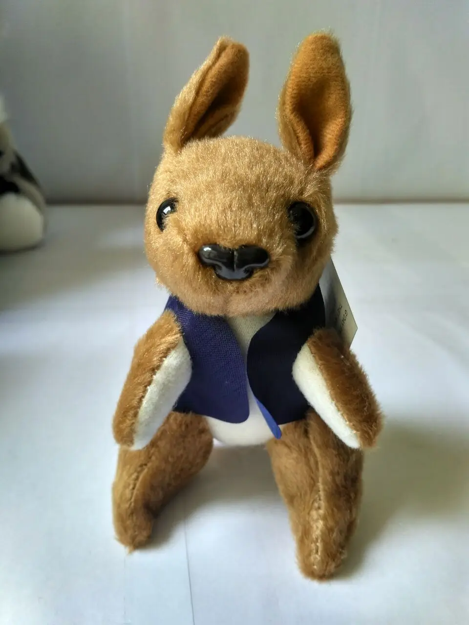 Миниатюрная плюшевая игрушка кенгуру высококачественный милый синий жилет