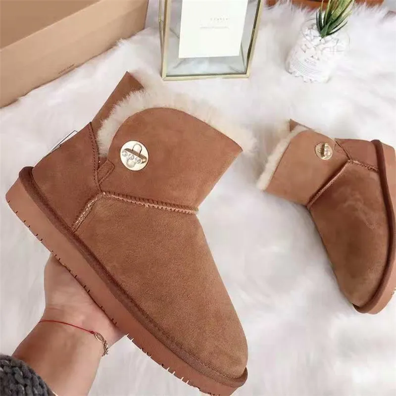 

2021 Classic Shoes Women Natural Wool Sheepskin Women Boots Women's Real Fur Genuine Sheepskin Leather Snow Boots Women