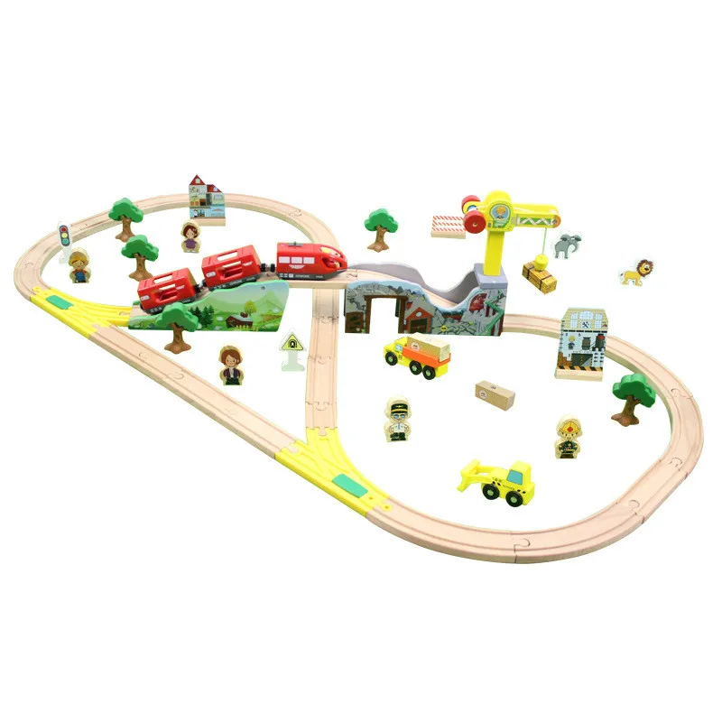 Электрический игрушечный поезд 70 шт.| |