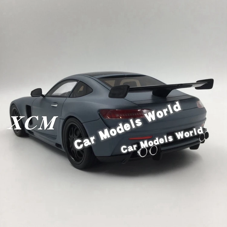 Полимерная модель автомобиля для GT Spirit FAB Design Areion(серый) 1:18+ маленький подарок