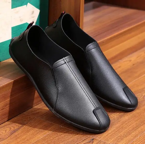 Модные мужские туфли без шнуровки на плоской подошве мягкие лоферы летняя обувь
