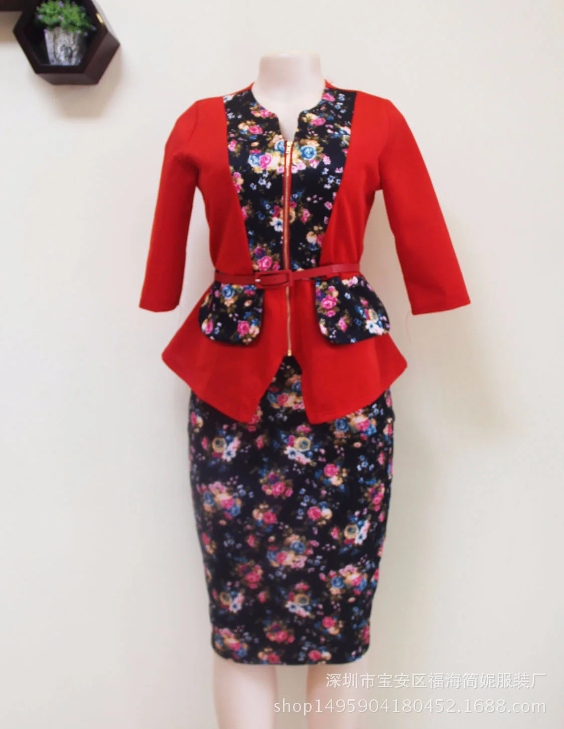 2019 new arrival african women suits (top+skirts) | Тематическая одежда и униформа
