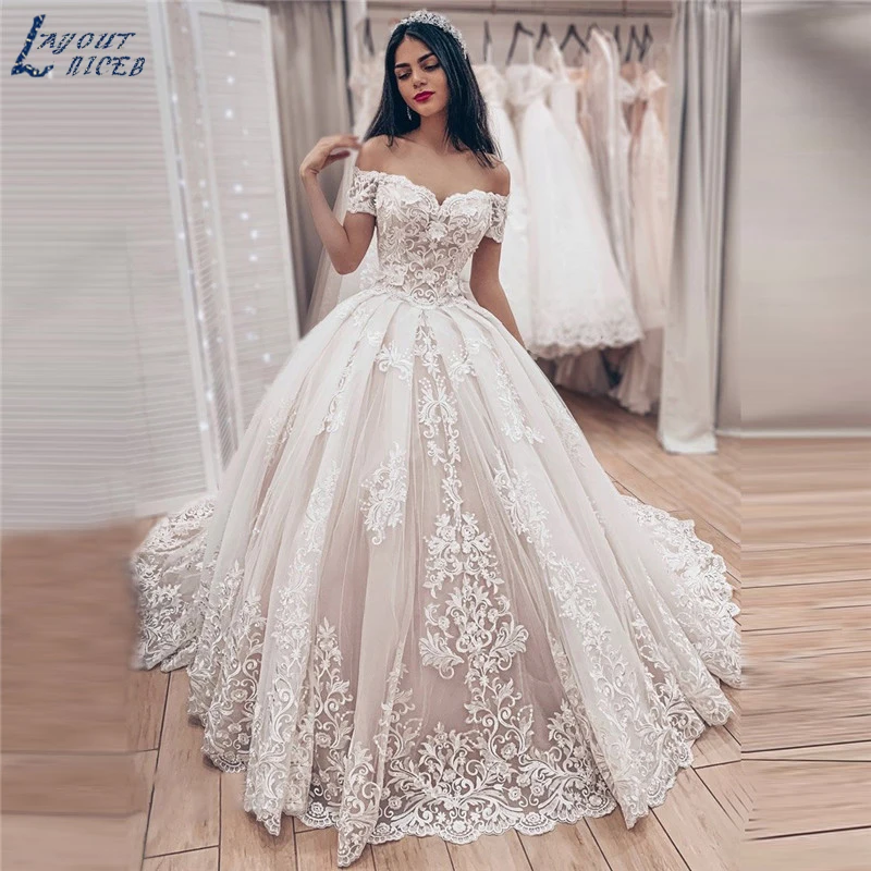 Бальное платье принцессы, свадебное платье 2021, свадебное платье с открытыми плечами, свадебное платье с кружевной аппликацией