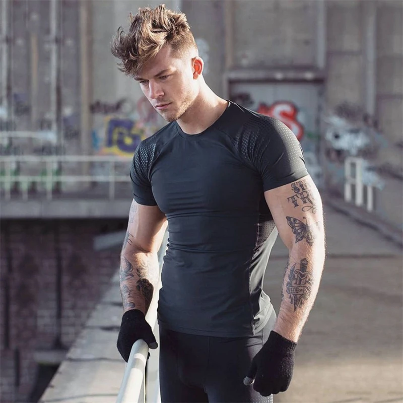 Летние быстросохнущие тонкие футболки спортивные мужские лоскутные