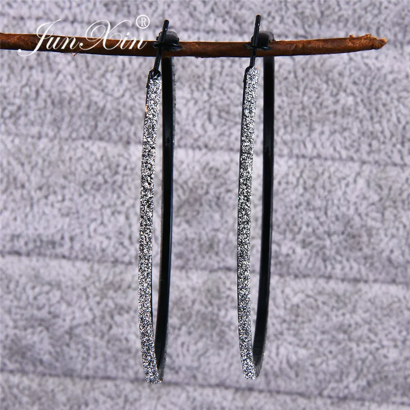 JUNXIN черный/золотой/серебряный цвет матовый большой круг обруч серьги для женщин мужчин хип хоп вечерние круглые большие скрабы серьги женские, мужские