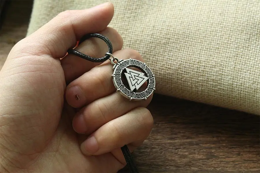 Lanseis 1 шт. Valknut Odin символ норзы подвеска с символикой викингов Мужская для мальчика