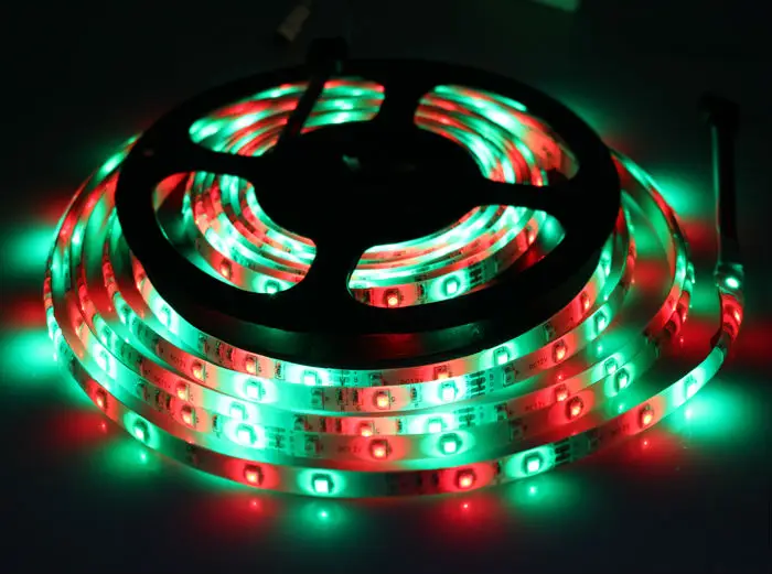Светодиодная лента 5 м smd 3528 rgb Водонепроницаемая IP65 60led/m 300leds Гибкая светодиодная