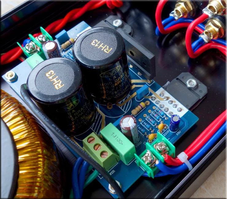 Памятная версия LM3886 Amp HIFI стерео усилитель мощности 68WX2 готовый аудиоусилитель