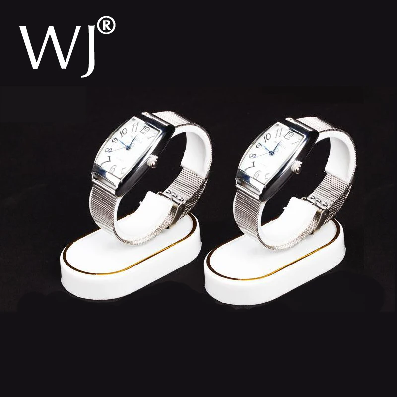 Портативные пластиковые наручные часы с белым золотом и тиснением демонстрация