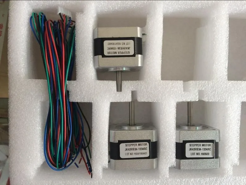 

3pcs Nema 17 stepper motor 34mm 1.33A 2.6kg.cm 0.26Nm 42HS34-1334AC 1.8 degree Nema17 stappenmotor 4-lead for 3D printer