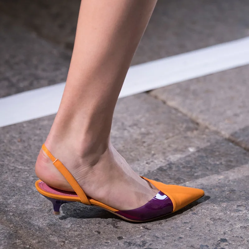 Сандалии женские на тонком каблуке босоножки с ремешком сзади модная летняя