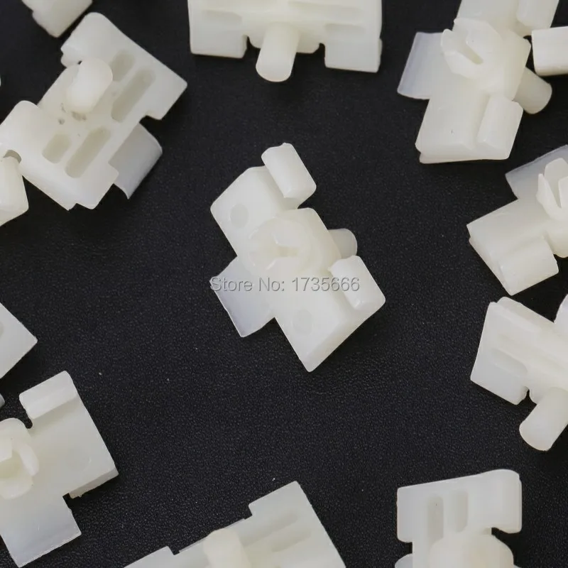 

30PCS Lower Ledge Moulding Clip Nylon Retainer 006-988-30-78 For Mercedes Benz 260E 300E 300TE W124