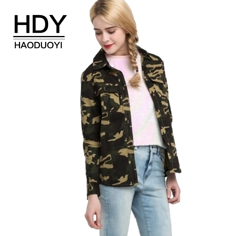 Куртка HDY Haoduoyi Женская зеленая камуфляжная с карманами в стиле милитари на