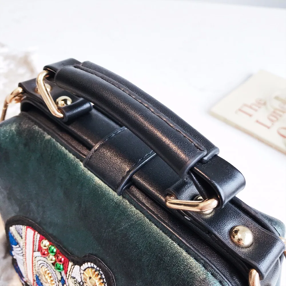 Винтажные сумки в стиле "Ретро" Сумка для доктора Женская сумочка Бабочка - Фото №1