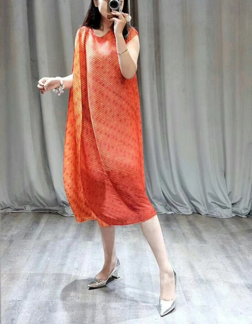 Miyake Плиссированное модное свободное эластичное Плиссированное цельнокроеное платье без рукавов с градиентом одежда 3D платья