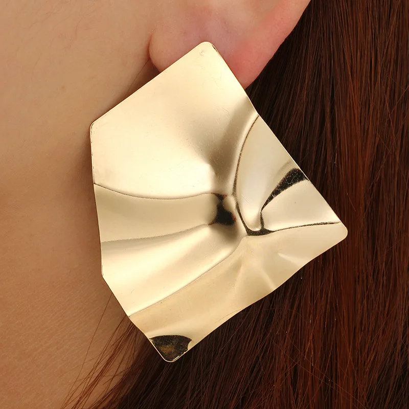 Очаровательные золотые металлические серьги с блестками для женщин