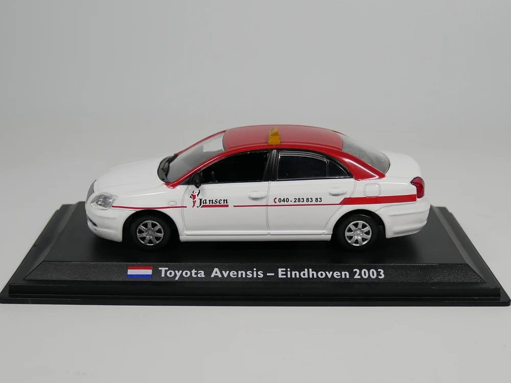 Leo модель 1:43 Toyota Avensis 2003 Эйндховен такси голландское такси литая модель автомобиля