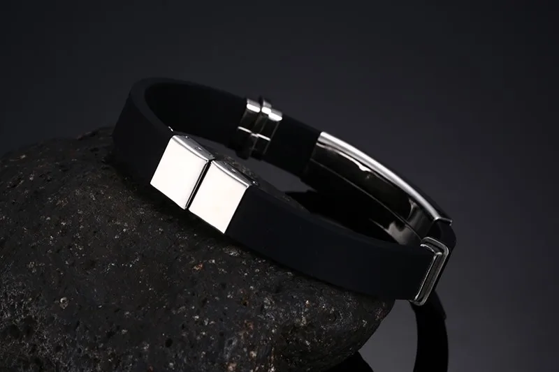 Крест Мужские браслеты черный резиновый ремешок стиль нержавеющая сталь