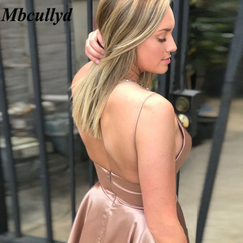 Mbcullyd Королевское синее атласное короткое платье подружки невесты с v образным