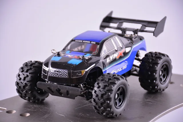 

4WD 1/24 Mini Electric Monster Truck High Speed Raise Head 2.4G Remote Control Model