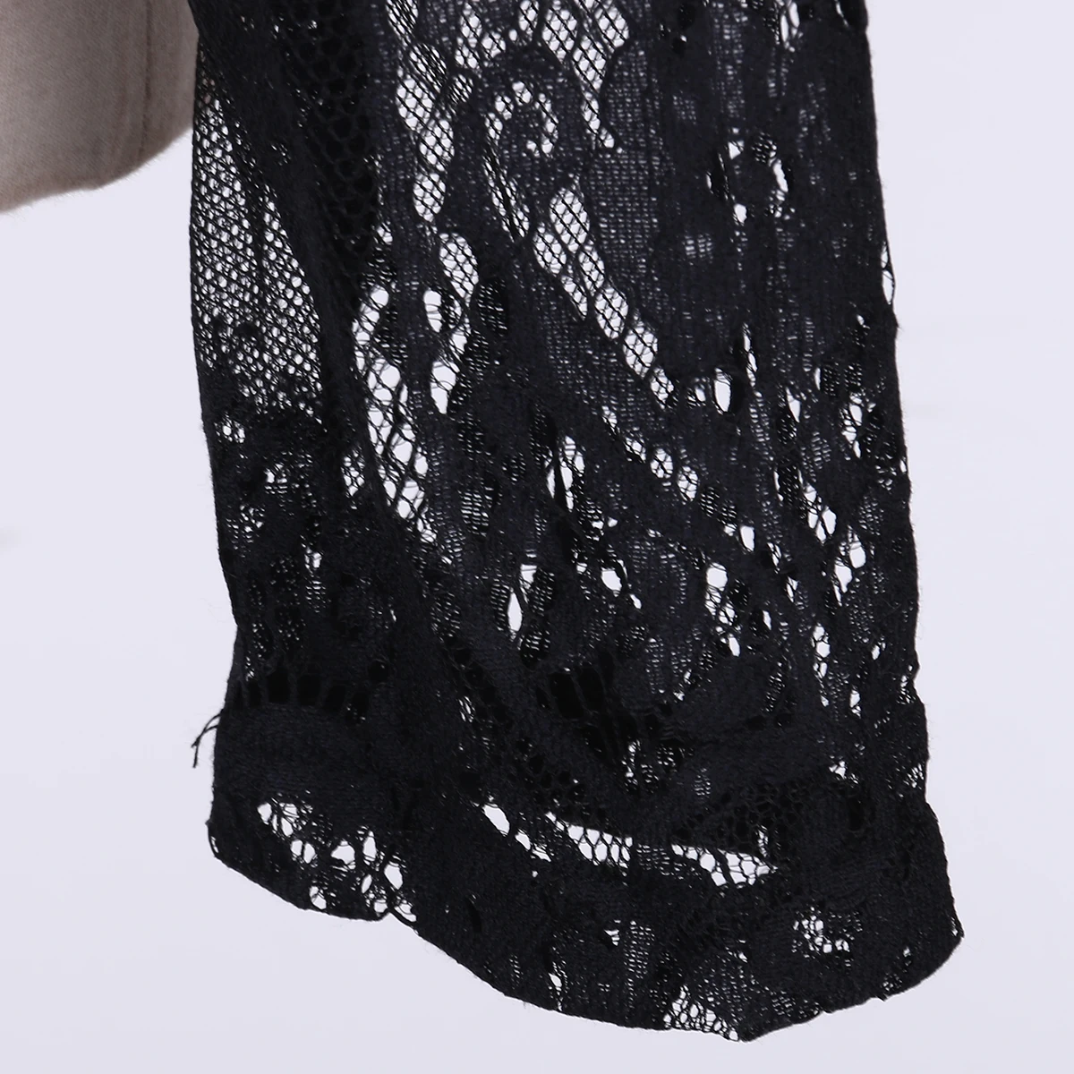 

2018 New Sexy Women Blouses Slim Lace Flore Shirt Fashion Women Long Sleeve Summer Crop Top Hollow Out OL Office Lady