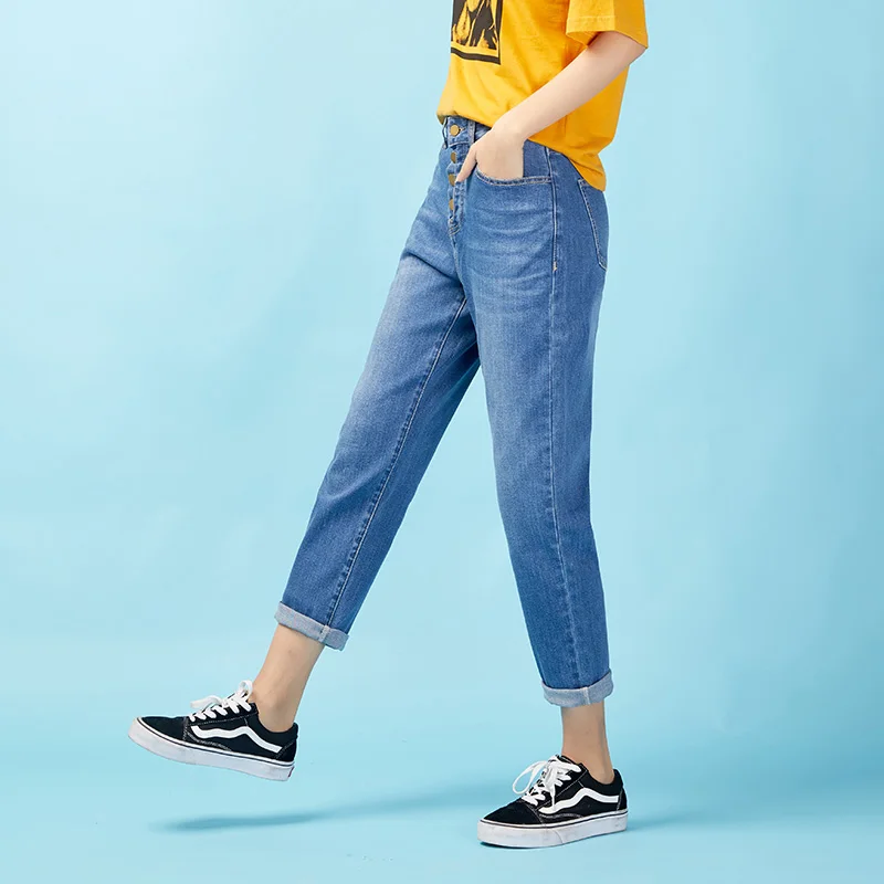 Джинсы женские с высокой талией свободные плюс размер конические