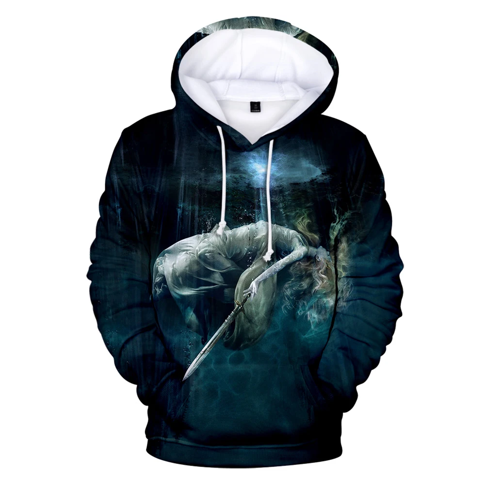 

Hoodies & Sweatshirts