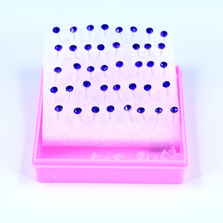 Бесплатная доставка Заводские дешевые 3 мм Сияющие Стразы AA пластиковые