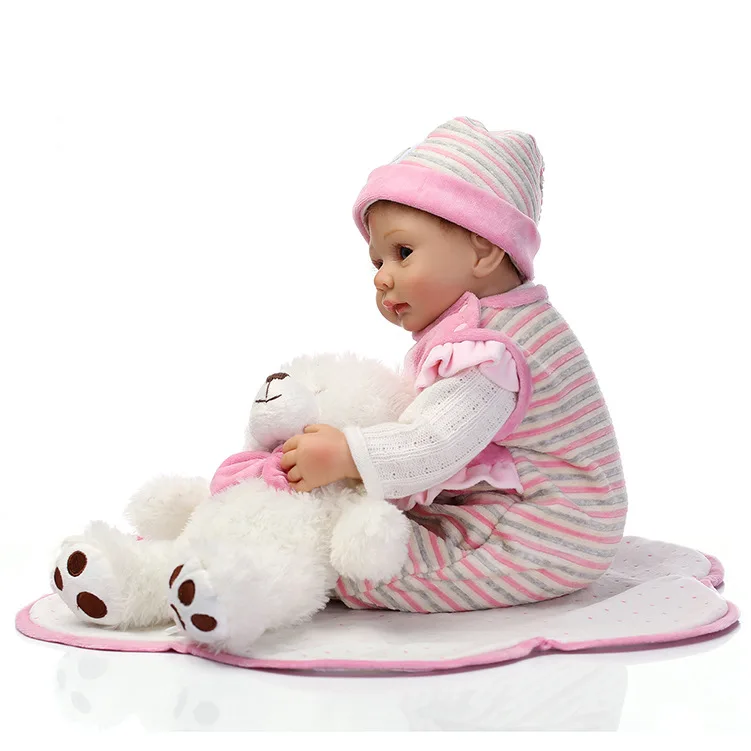 55 см мягкие силиконовые перерожденные куклы младенцы, девочек Bebes перерождаемый кукла с одеждой движущиеся и игрушечные& 20-22 дюймов Rebirth Детские куклы одежда