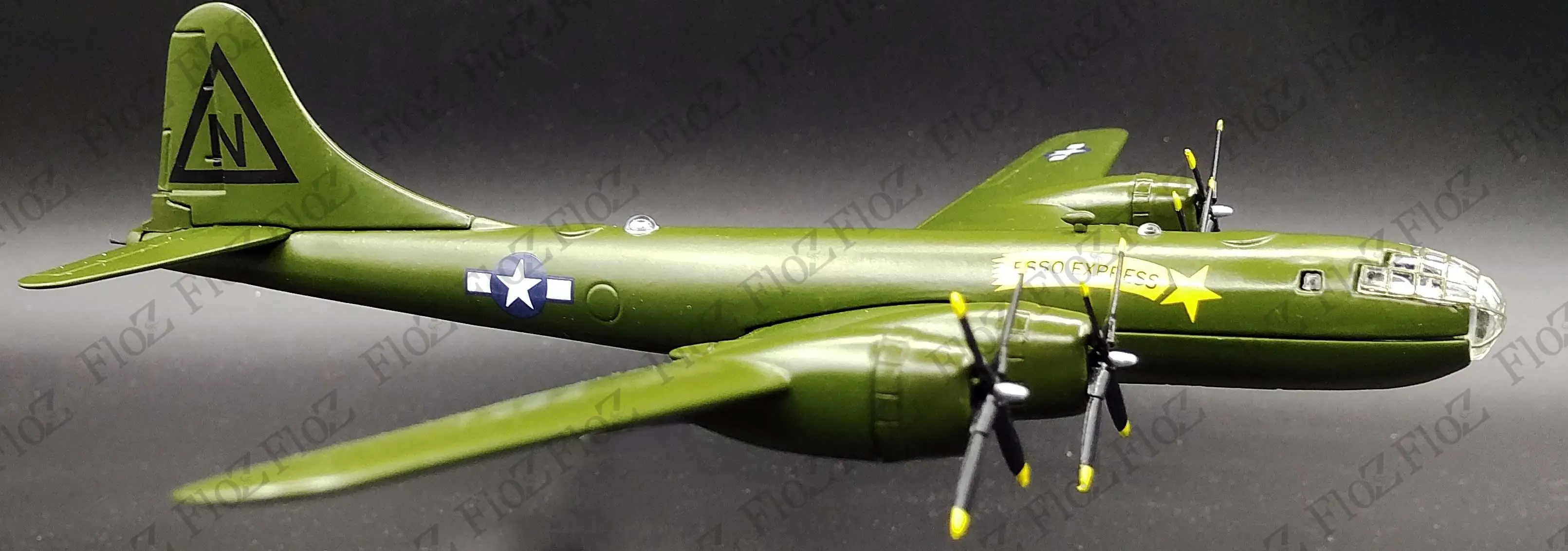 Boeing B-29 supertress Тяжелый бомбардировщик 1/144 Модель литья под давлением самолета |