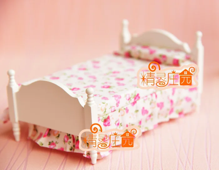 

G05-X4301 children baby gift Toy 1:12 Dollhouse mini Furniture Miniature rement beds pink and flowers 1pcs