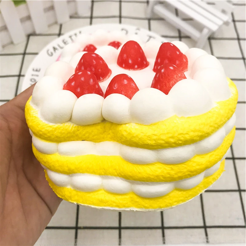 1Pcs Squishy Resin Crafts Cartoon Ornaments PU Slow Rebound Simulation Decompression Toy Strawberry Cake Squishies.Q | Игрушки и хобби